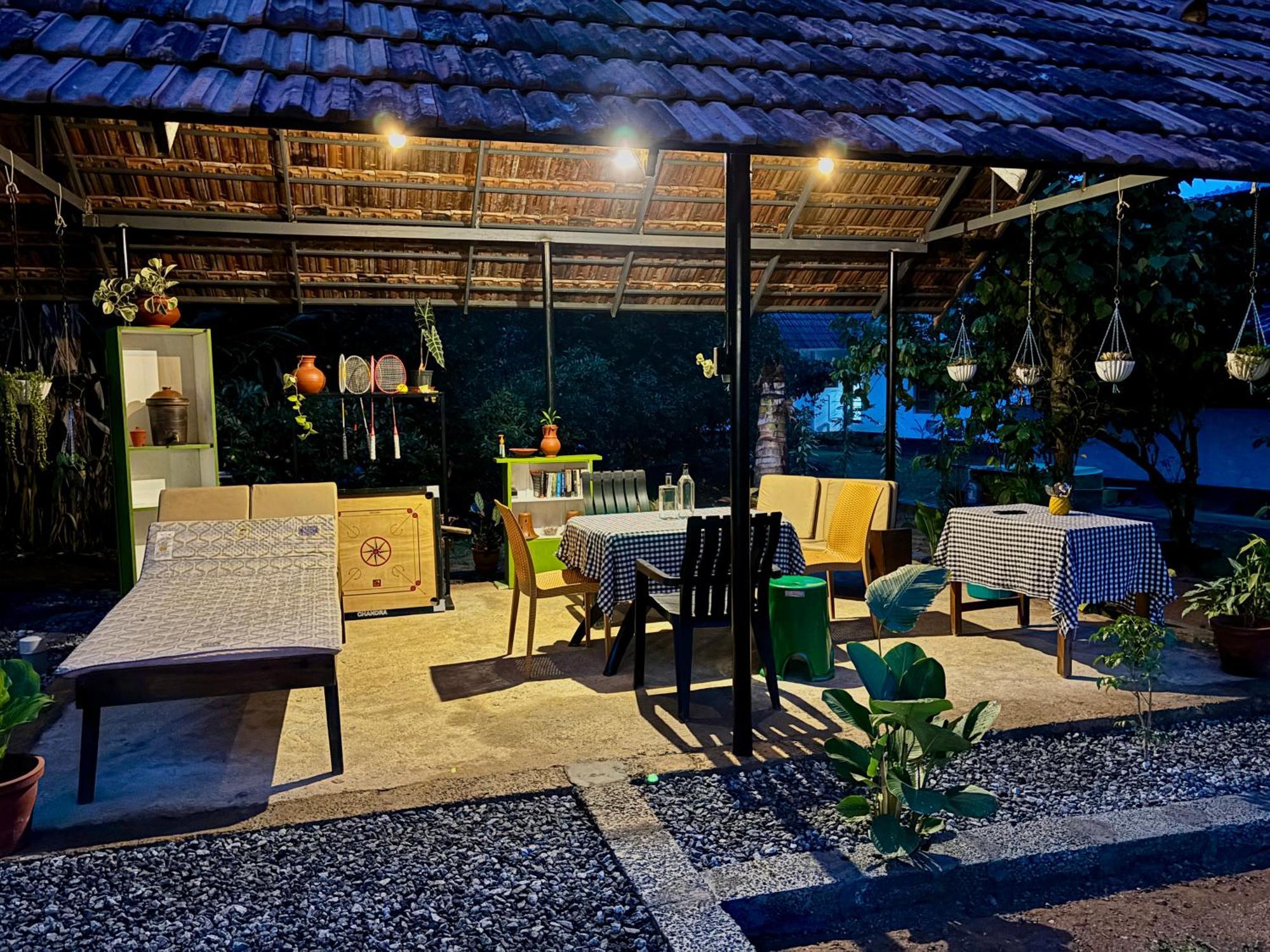 Calm Shack - 2 Bedroom-Boutique Farm Stay Муннар Екстер'єр фото