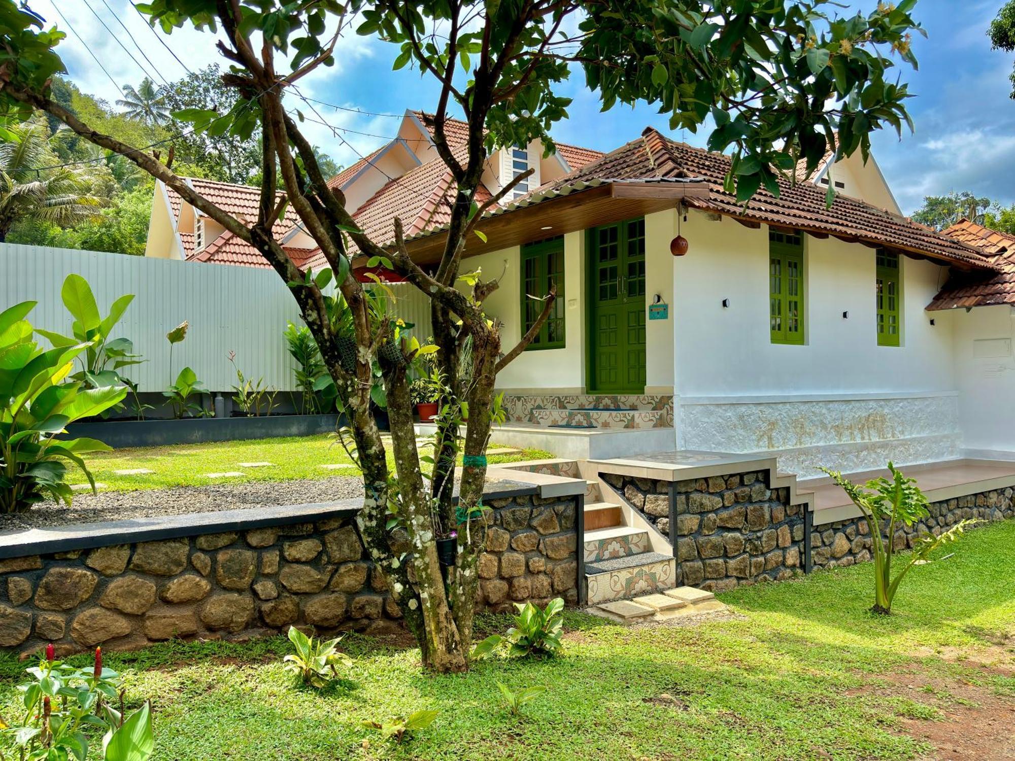 Calm Shack - 2 Bedroom-Boutique Farm Stay Муннар Екстер'єр фото