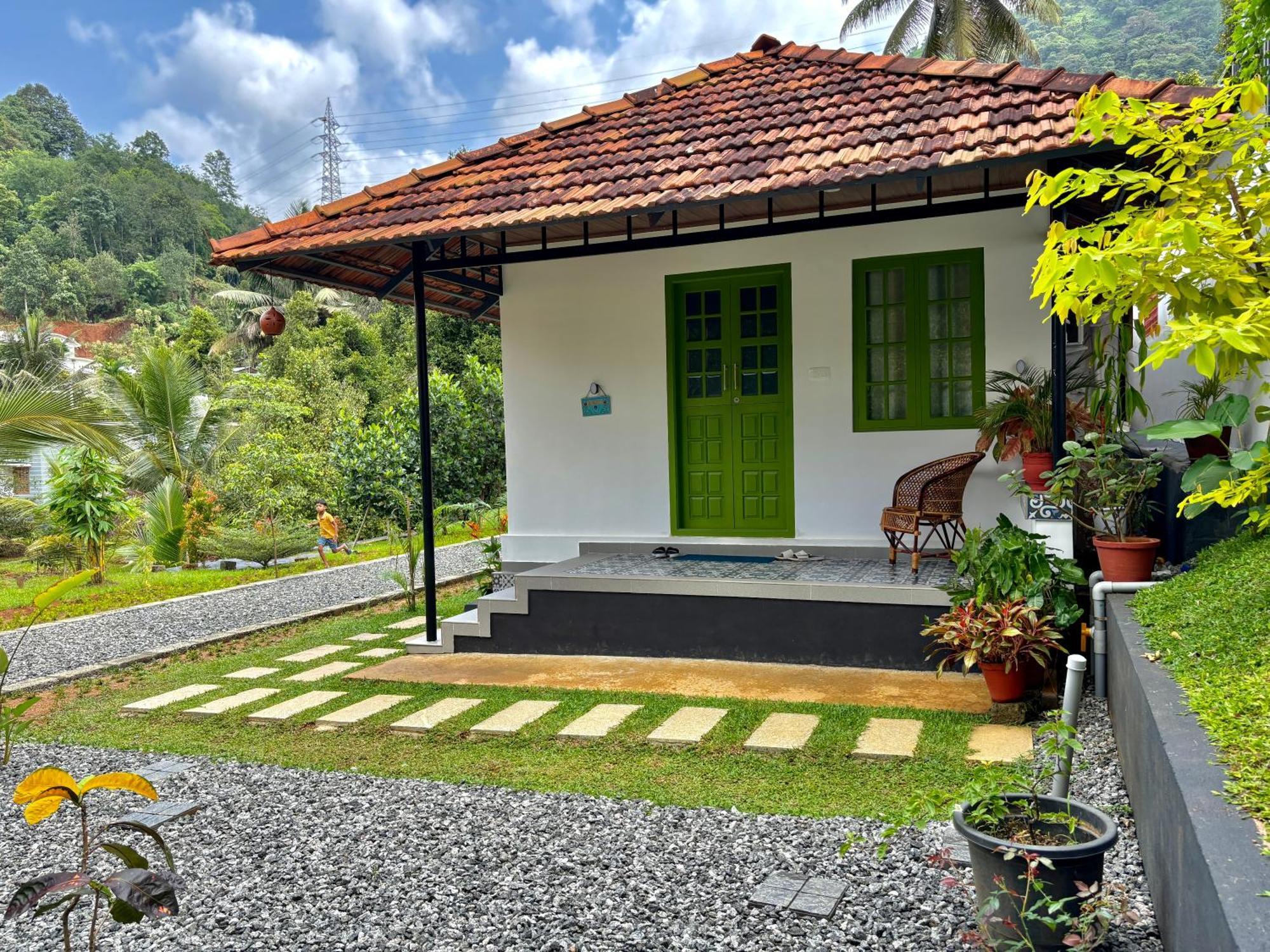 Calm Shack - 2 Bedroom-Boutique Farm Stay Муннар Екстер'єр фото